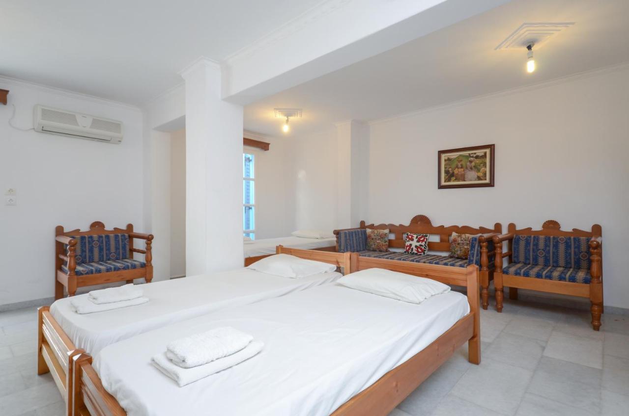 Naxos City Mike'S Studios מראה חיצוני תמונה
