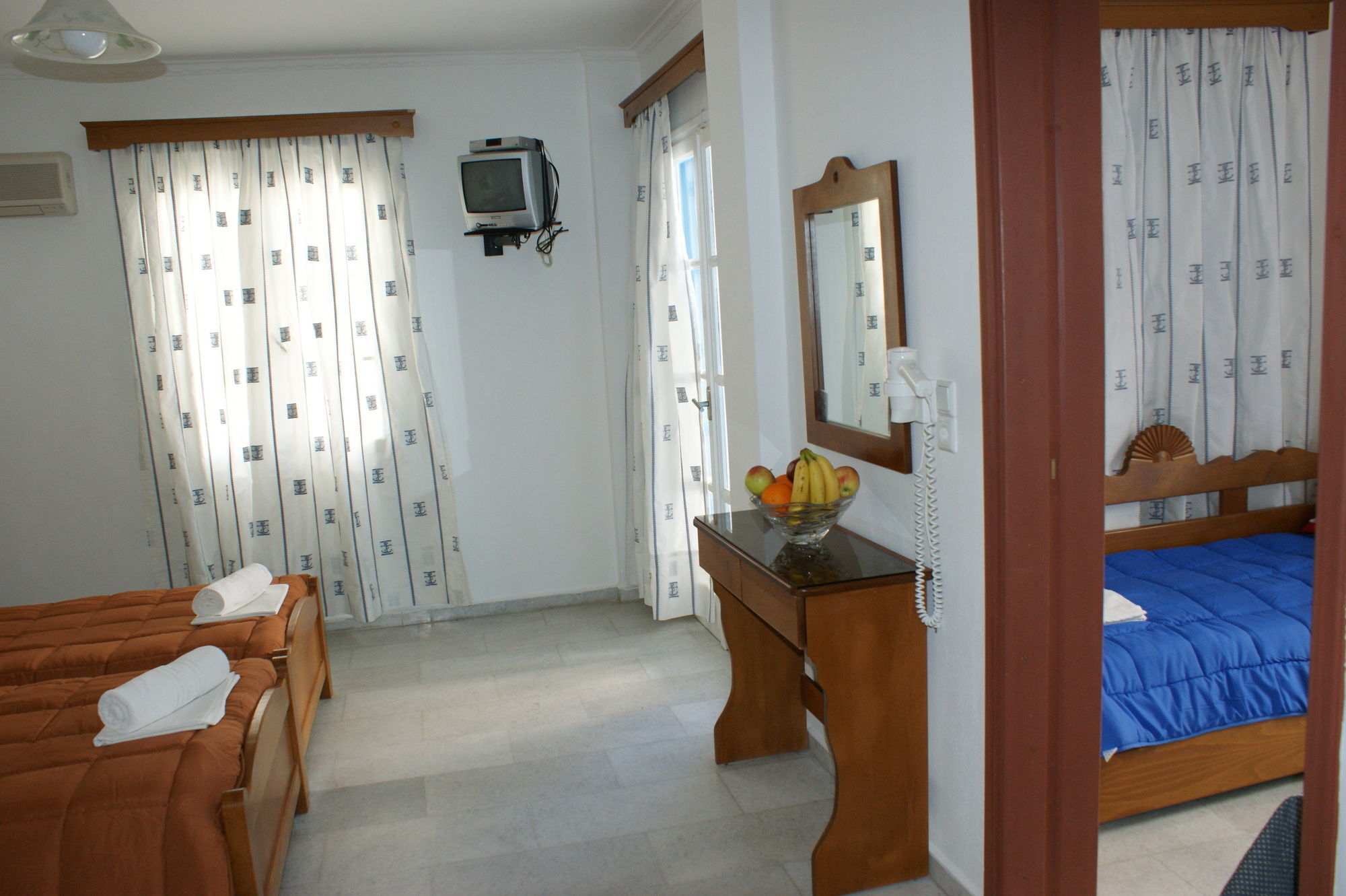 Naxos City Mike'S Studios מראה חיצוני תמונה