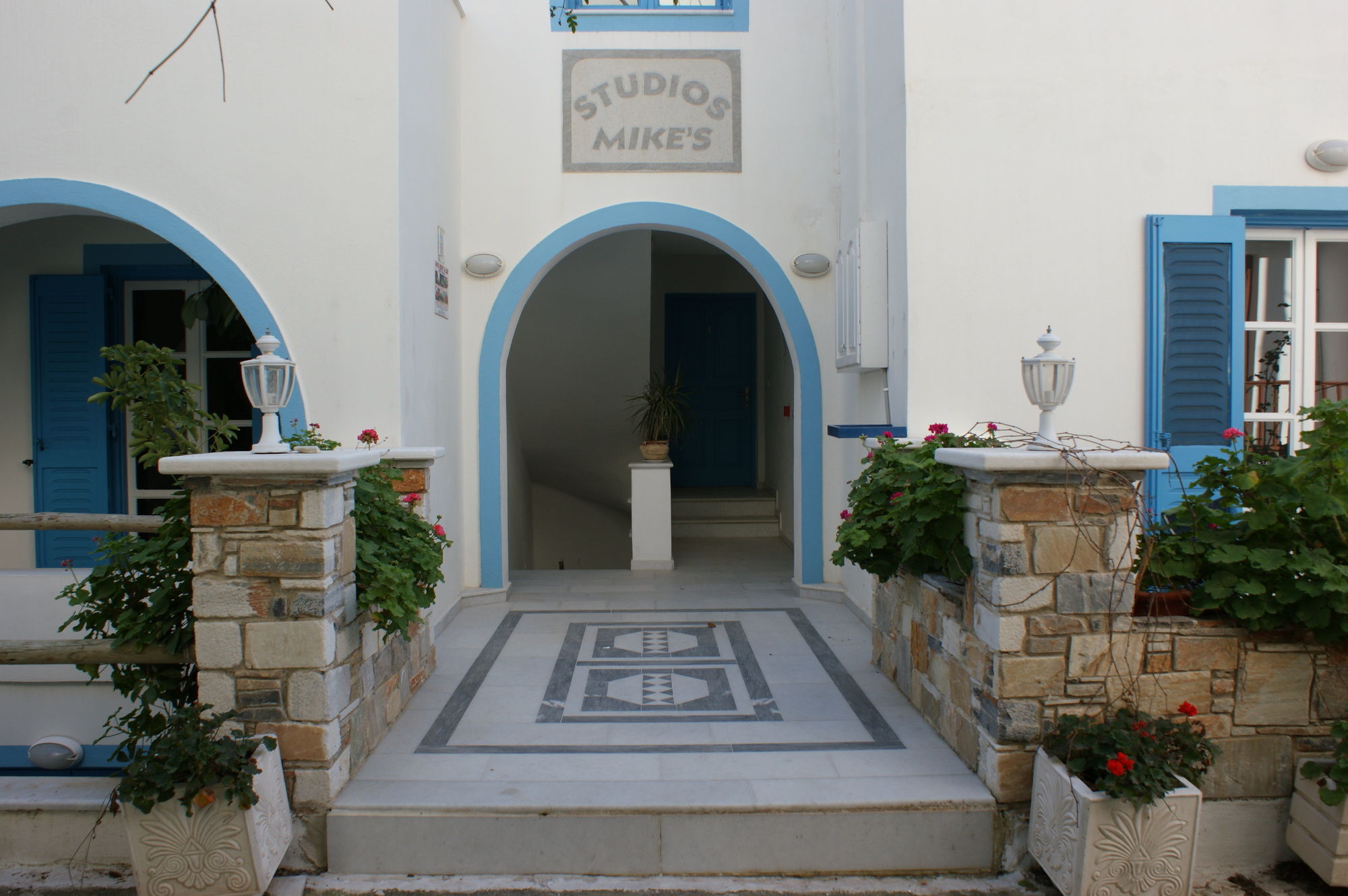 Naxos City Mike'S Studios מראה חיצוני תמונה